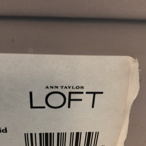 ANN TAYLOR LOFT Leather Sandals - Picture 10 of 16